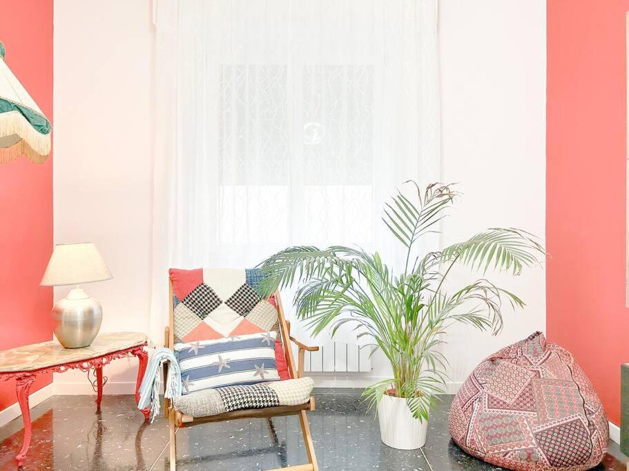 Free Parking - Elegante Casa Con Wifi -Smarttv Leilighet Savona Eksteriør bilde