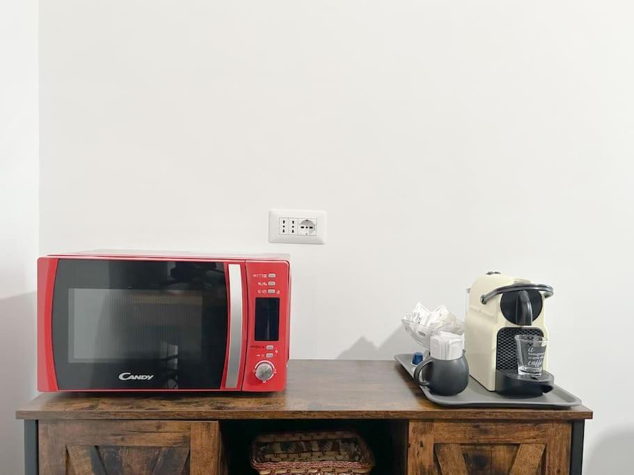 Free Parking - Elegante Casa Con Wifi -Smarttv Leilighet Savona Eksteriør bilde