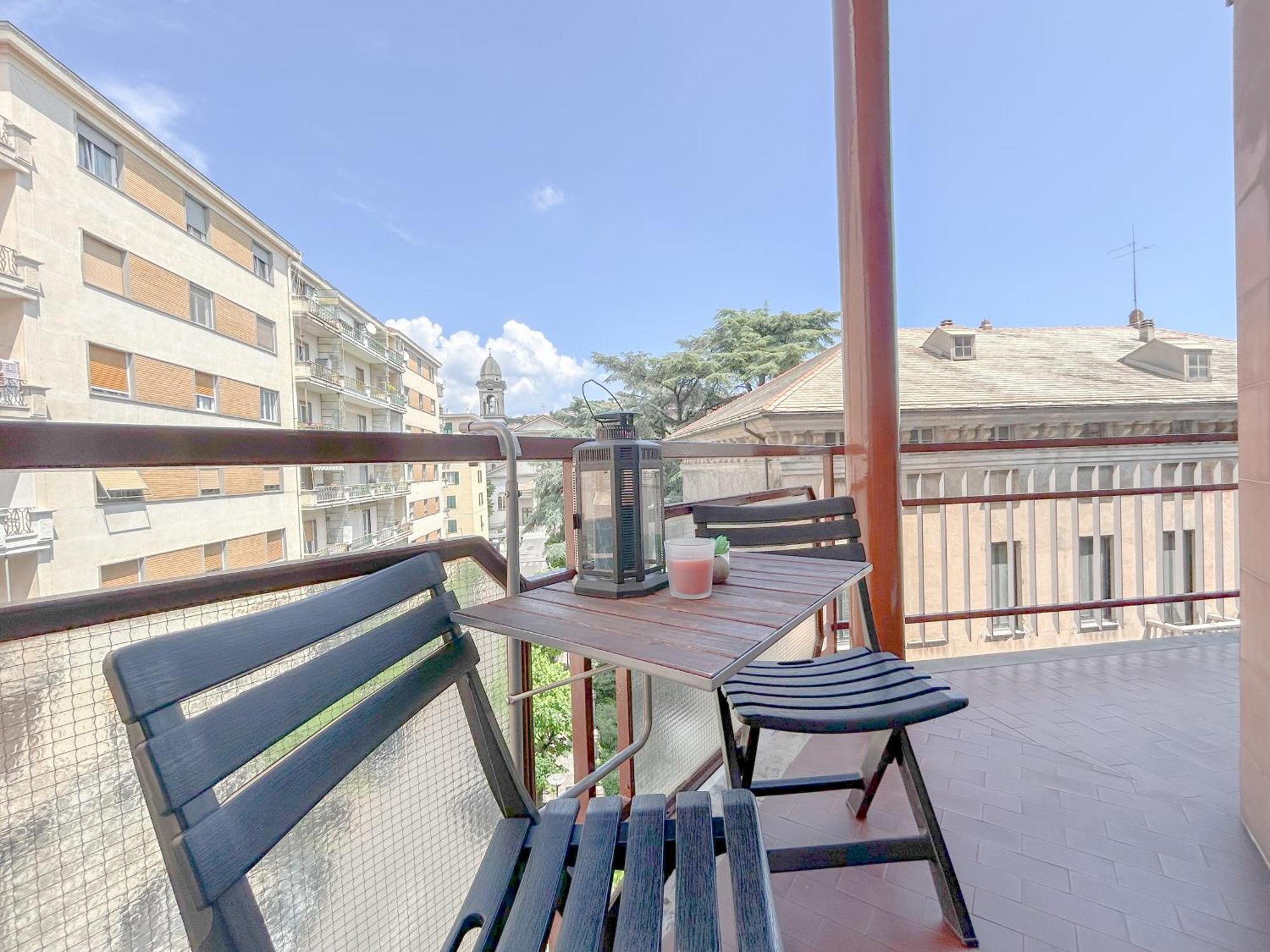 Free Parking - Elegante Casa Con Wifi -Smarttv Leilighet Savona Eksteriør bilde