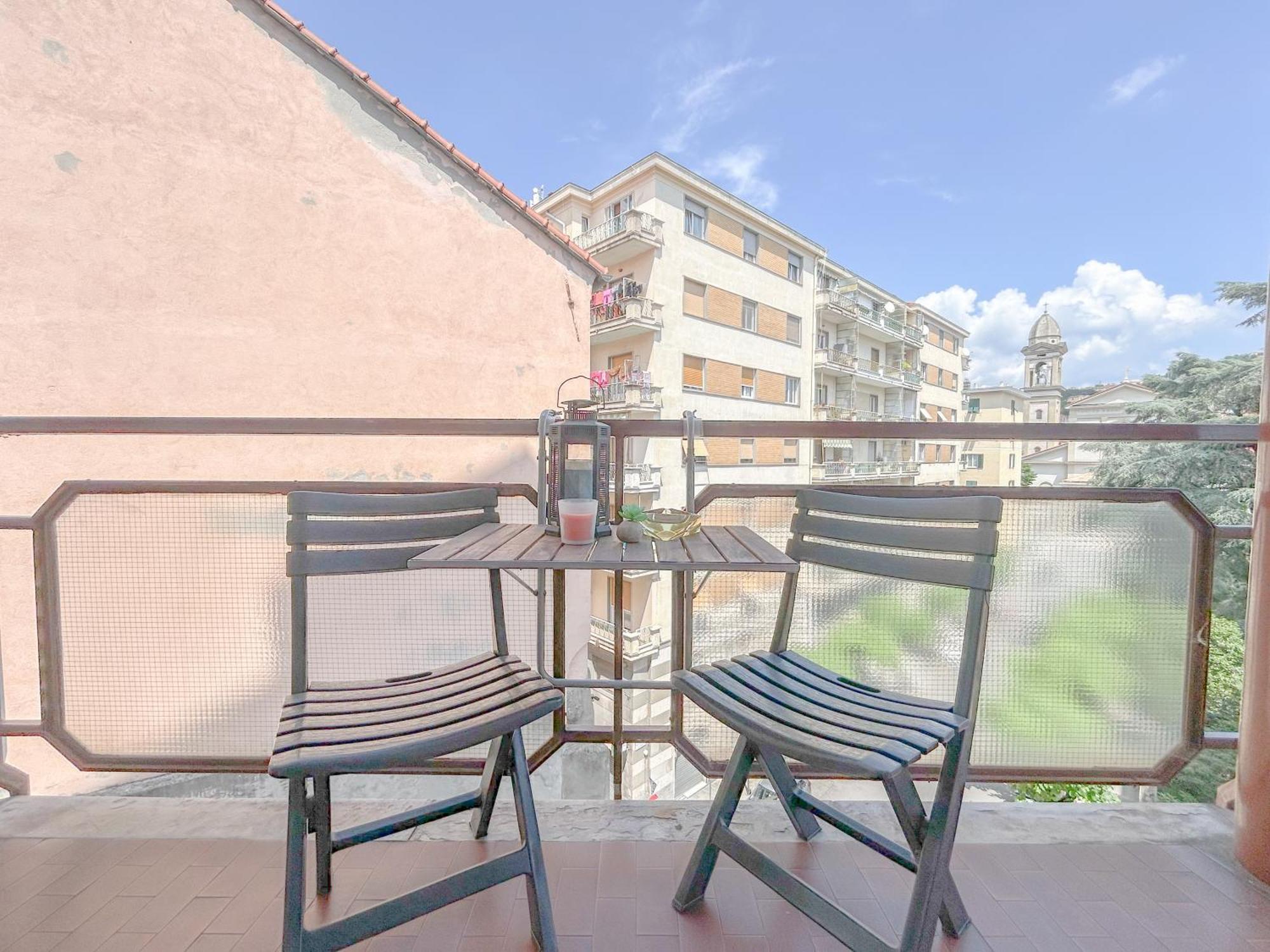 Free Parking - Elegante Casa Con Wifi -Smarttv Leilighet Savona Eksteriør bilde